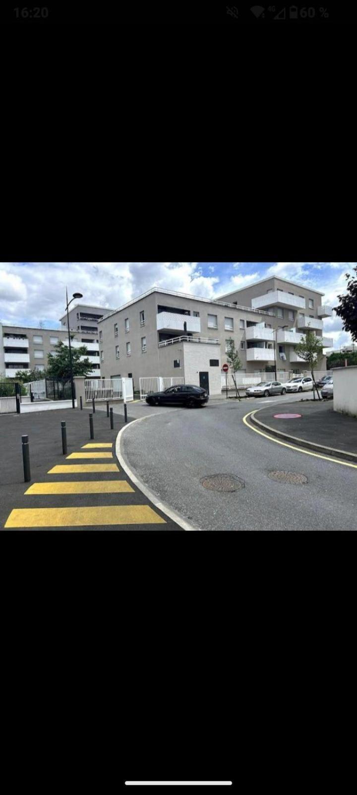 מו La Royaute A 22 Min De Disneyland Et Center Parcs מראה חיצוני תמונה